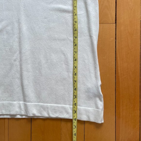 Le Chateau knit tank, off-white, size medium. - Picture 7 of 7
